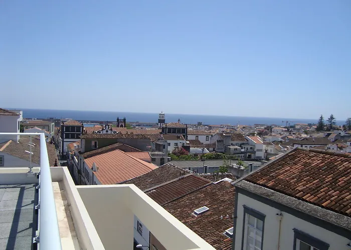 Sete Cidades 2* Ponta Delgada